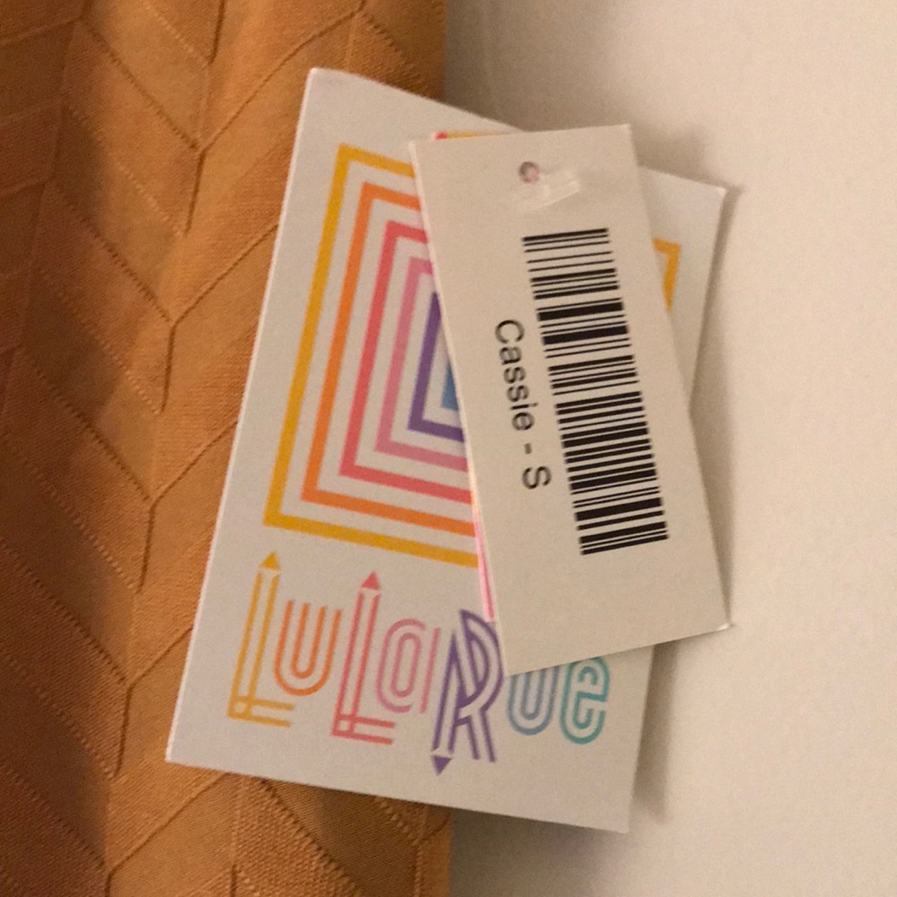 LulaRoe chevron mustard Cassie skirt - Picture 2 of 4